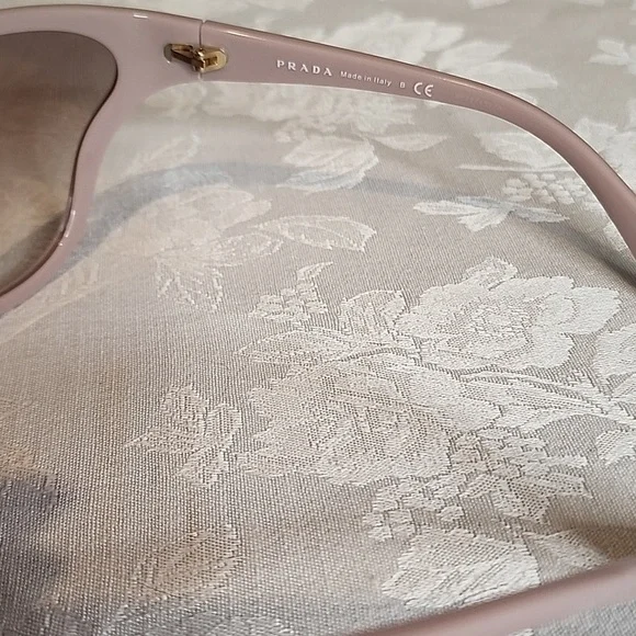 New Prada Aviator Butterfly Sunglasses Pink Matte Finish SPRING BREAK! - Picture 3 of 4